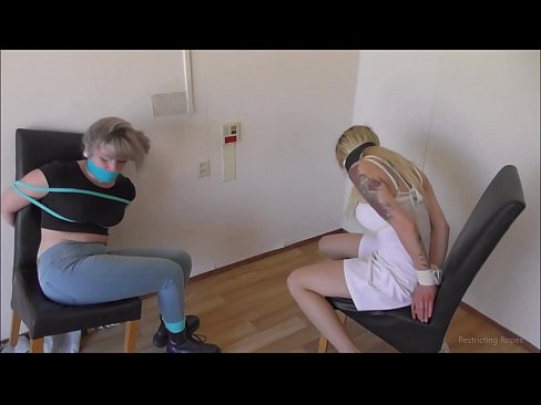 ❤️ Sõltuvuses / seotud ja suukorvistatud / neiu hädas ☑ Super porno at us